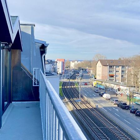 Schoenes Erwachen Im Frankfurter Penthouse Francoforte sul Meno Esterno foto
